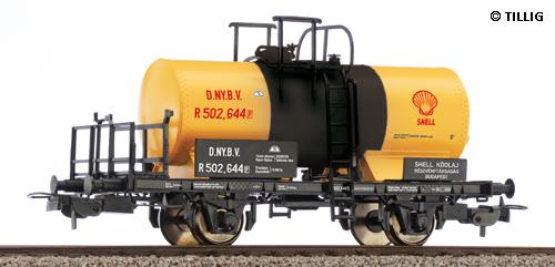 Tank car "Shell" in museum livery<br /><a href='images/pictures/Sachsenmodelle/76490.jpg' target='_blank'>Full size image</a>